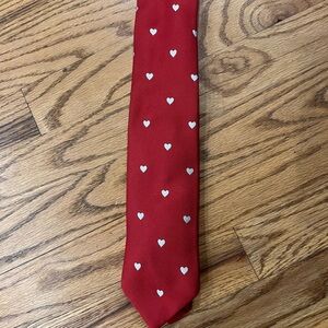 Stylish Red Heart Patterned Tie for Men